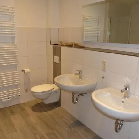 아파트 Haus Kranichfeld S