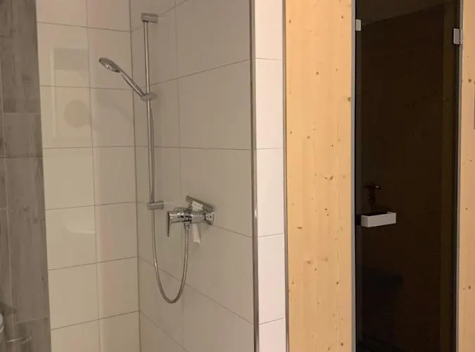 Haus Kranichfeld S Apartamento *